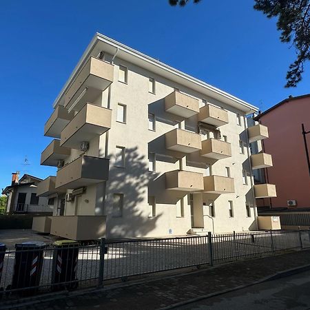 Condominio Cristina - Agenzia Cocal Caorle Exteriör bild